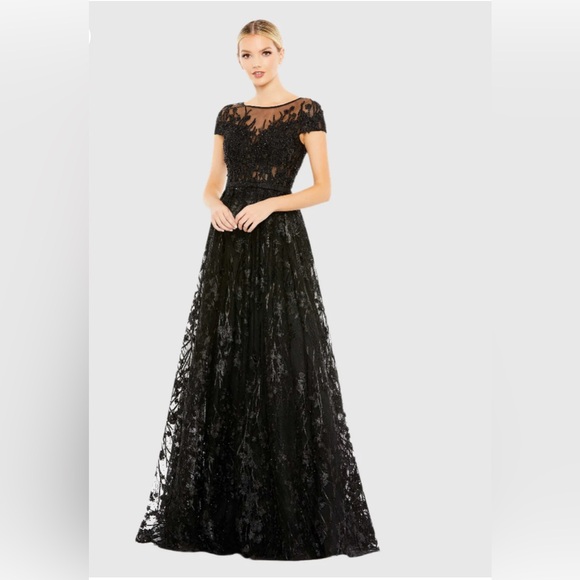 Mac Duggal Dresses & Skirts - Mac Duggal Black Embellished Floral Cap Sleeve A Line Gown, Lace Maxi Dress NWT